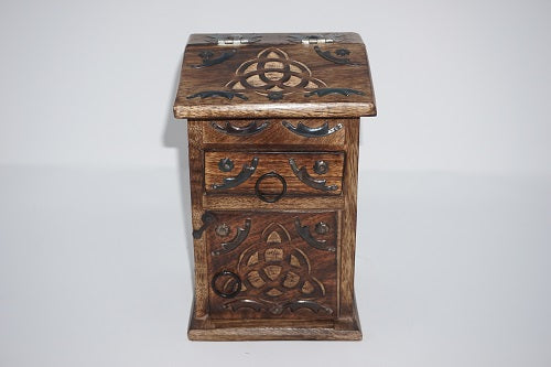 Triquetra Herb Chest